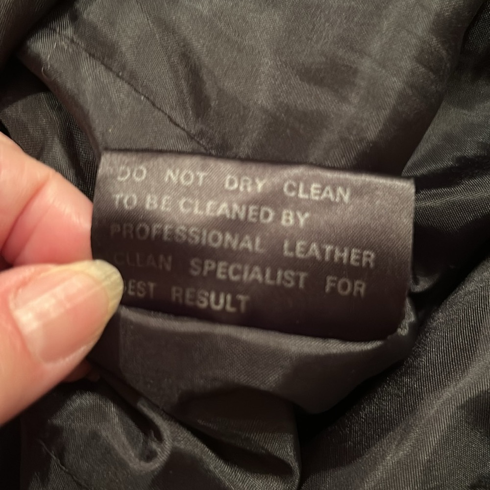 Double G - Medium - Vintage-Full Length - 2 Button - Black Leather Coat - Picture 8 of 8